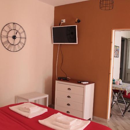 Cortiletto 37 Apartment Catania Bagian luar foto