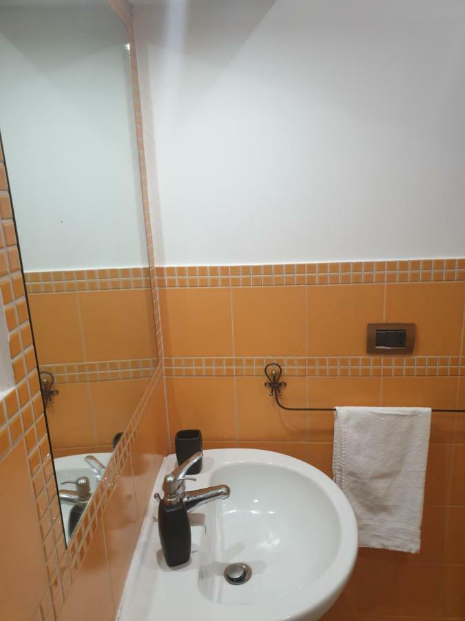 Cortiletto 37 Apartment Catania Bagian luar foto